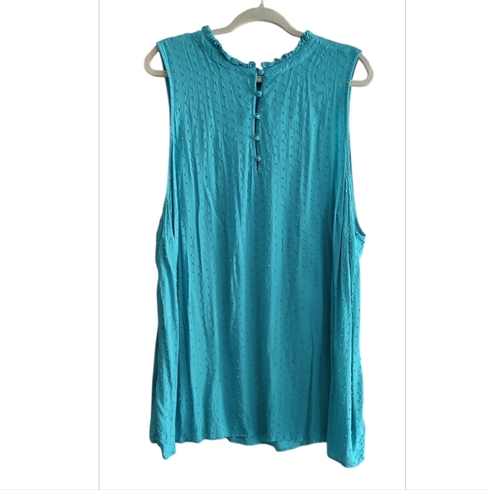 Torrid Turquoise Sleeveless Blouse Size 4X